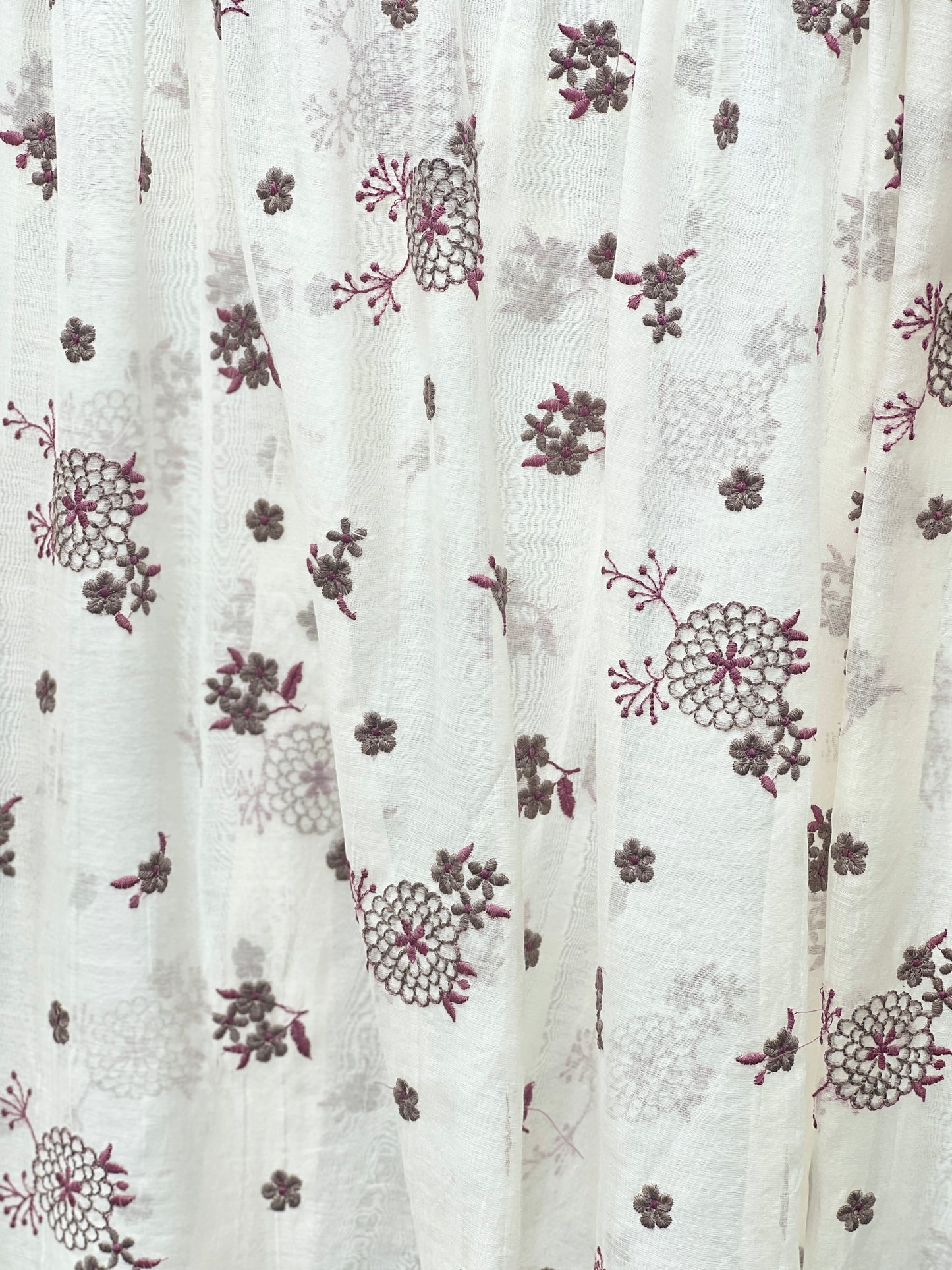 Embroidered 40 gm Banarasi Chanderi Fabric