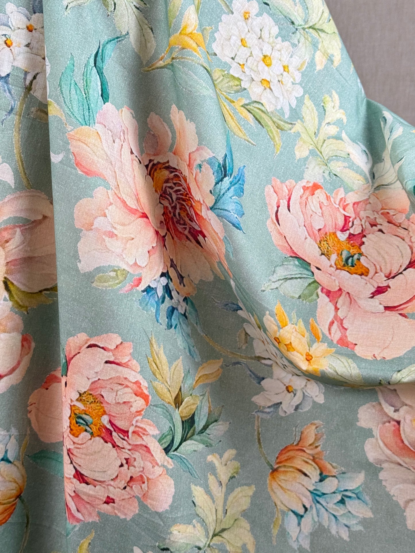 Digital Printed Cambric Cotton Fabric