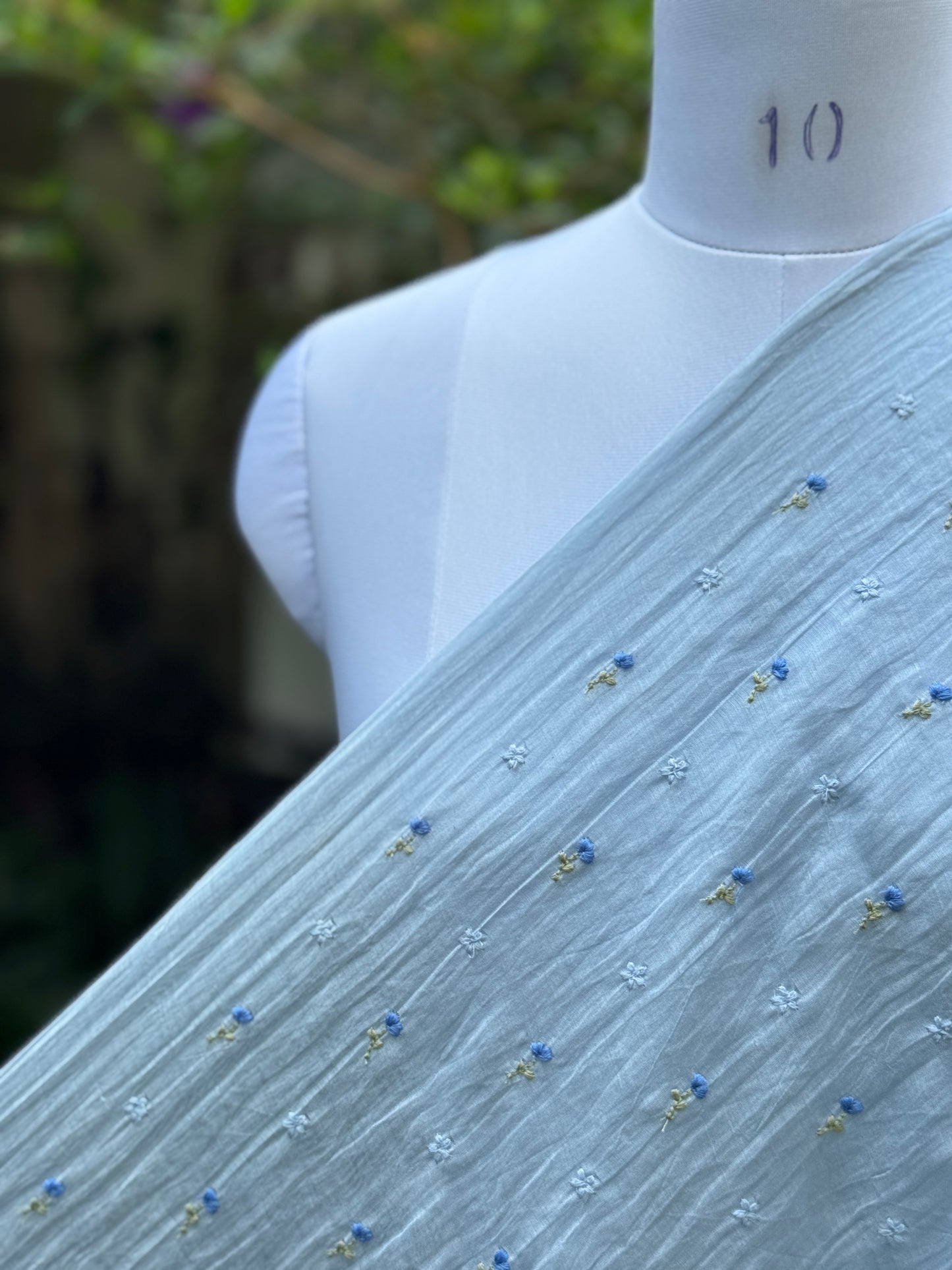 Embroidered 40gm Banarasi Chanderi Fabrics