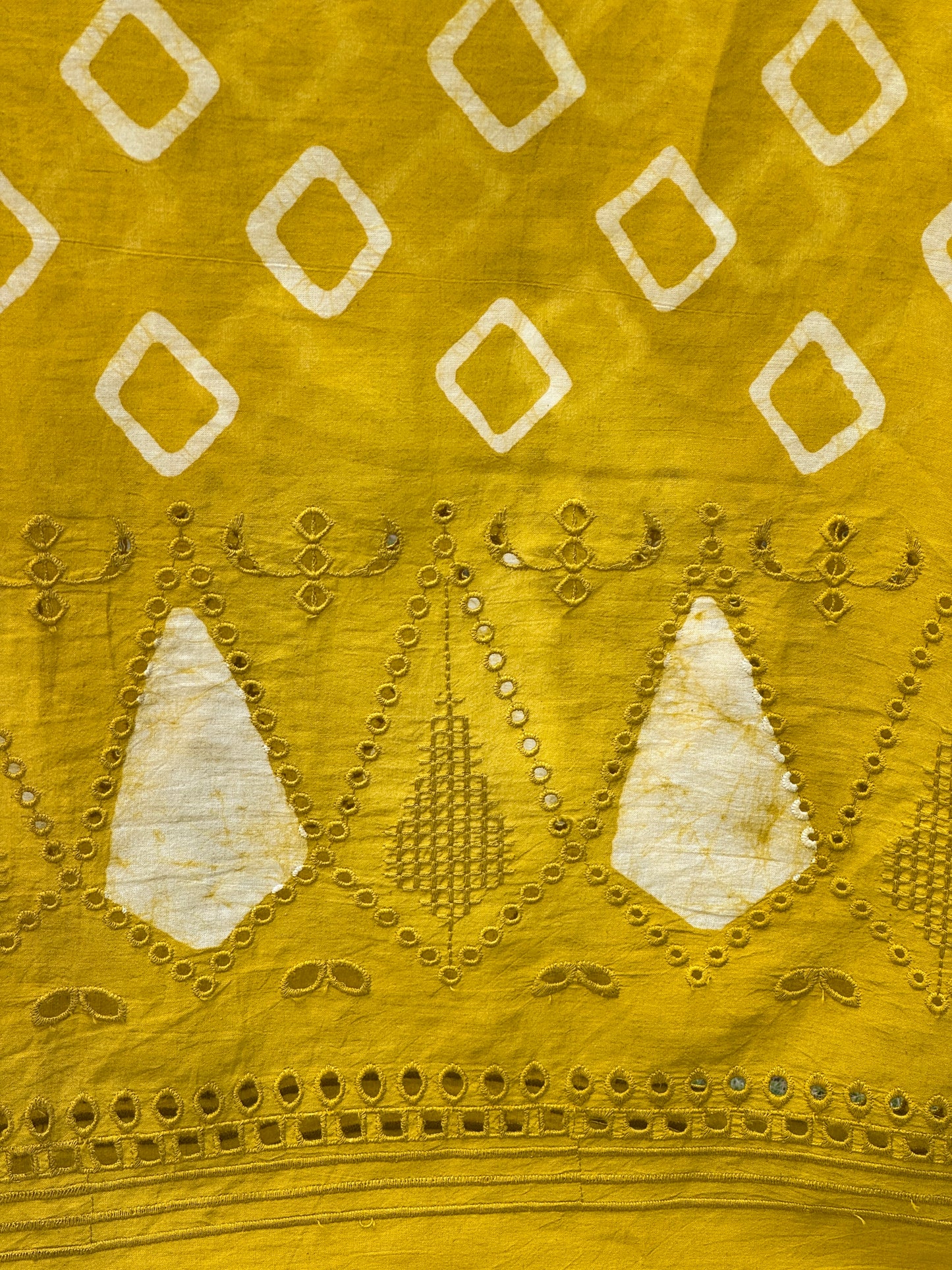 Block Printed Cotton Fabric With Hakoba Border