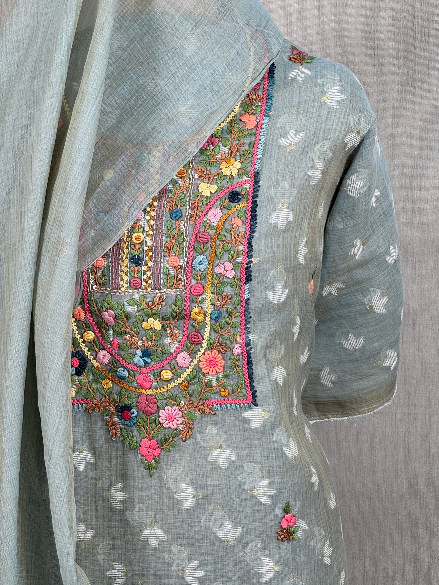 Chanderi Salwar Suit with Jamdani Weave & Hand Embroidery