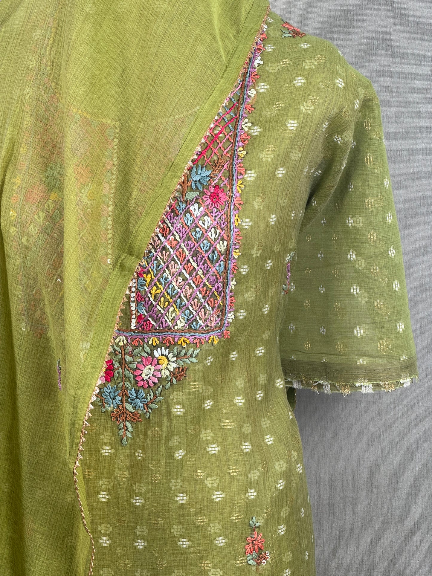 Chanderi Salwar Suit with Jamdani Weave & Hand Embroidery