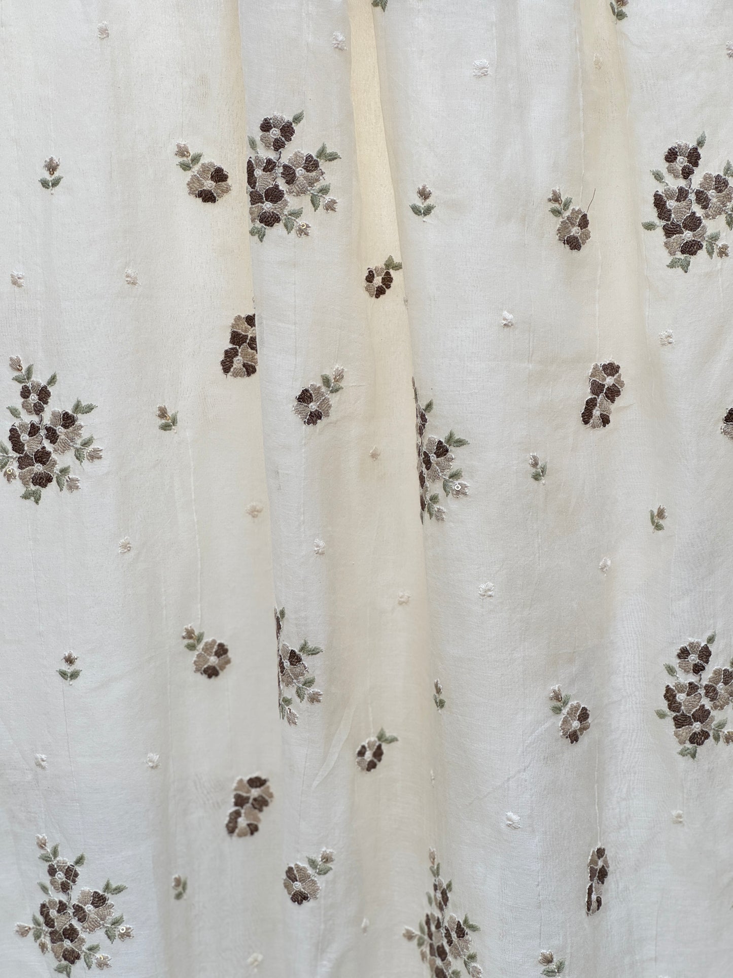 Embroidered 40 gm Banarasi Chanderi Fabric