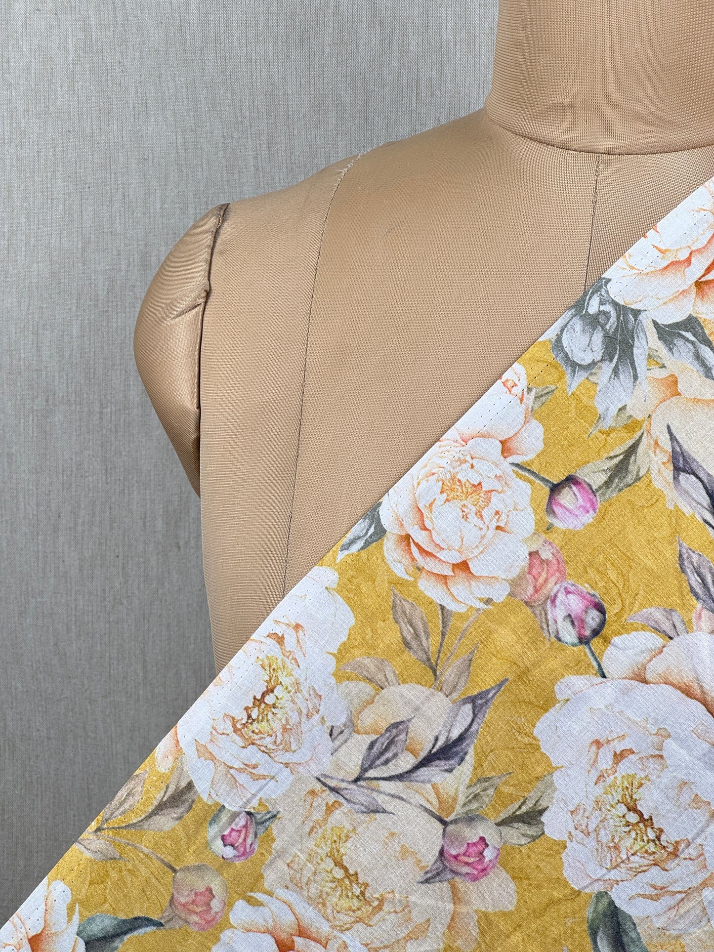 Digital Printed Cambric Cotton Fabric