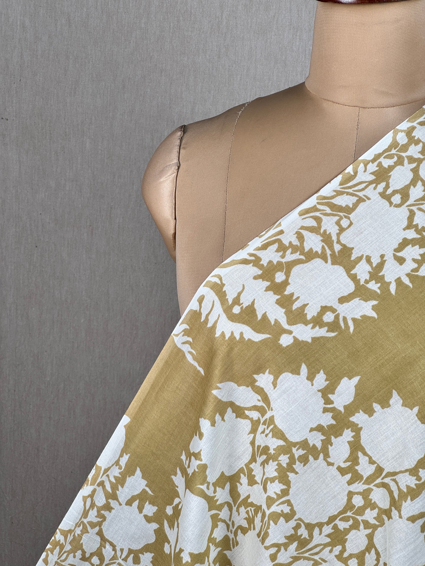 Printed Cambric Cotton Fabric