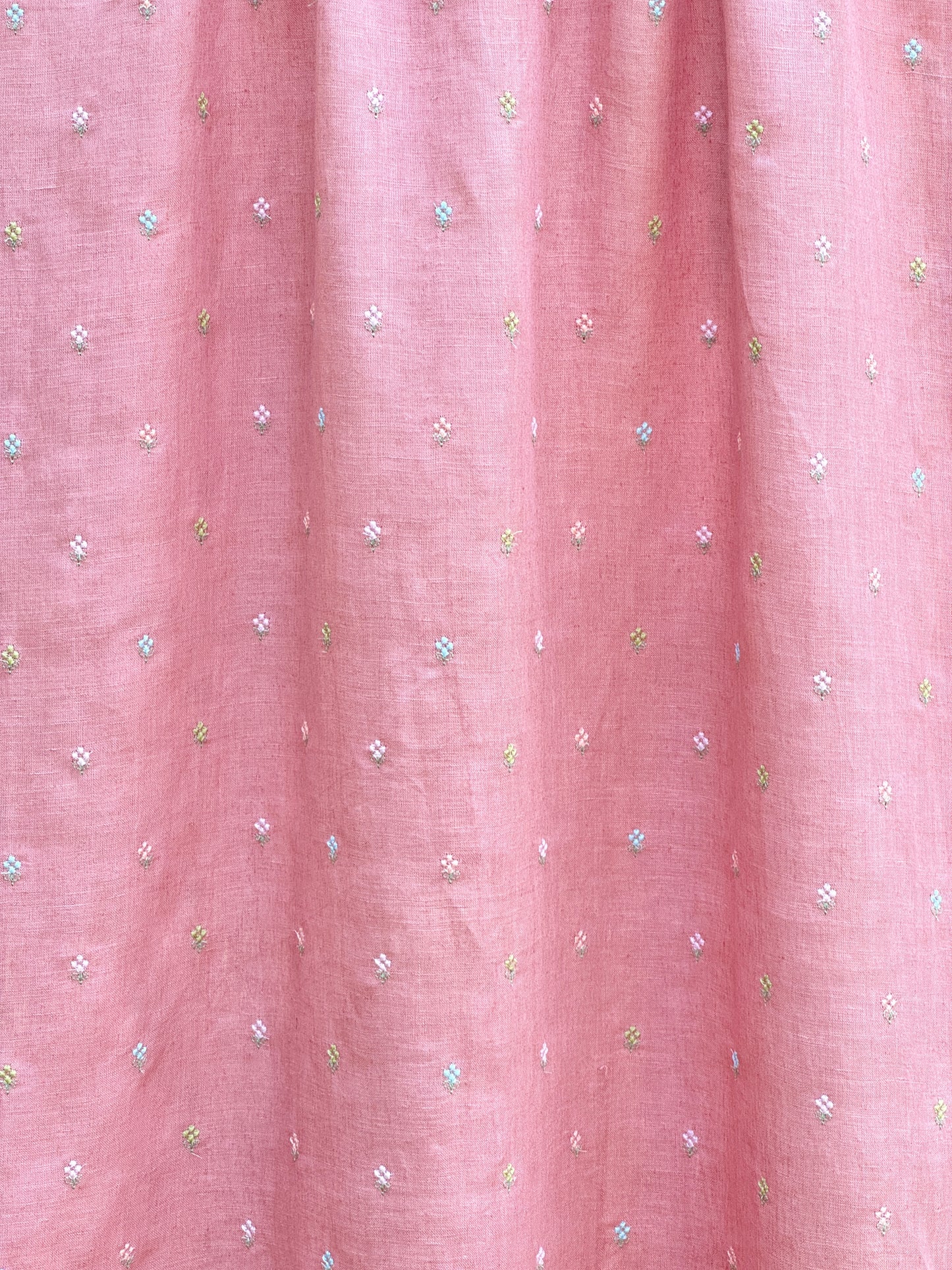 Embroidered 60 Lee Gauze Linen Fabric