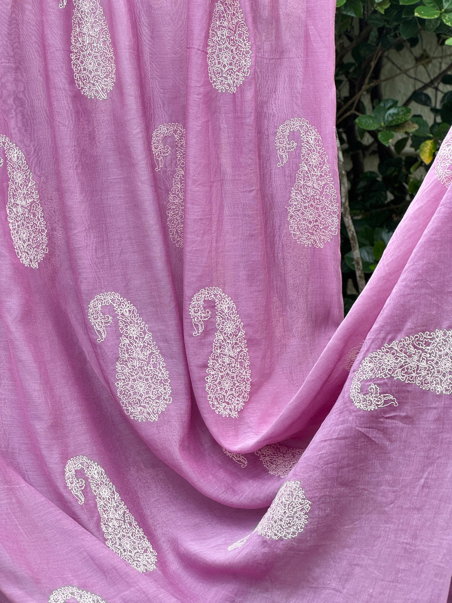 Embroidered 40 gm Banarasi Chanderi Fabric