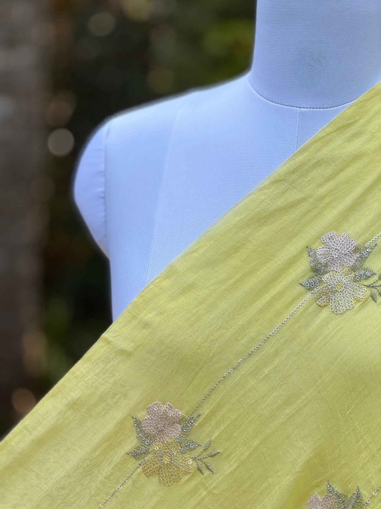 Embroidered 40gm Banarasi Chanderi Fabrics