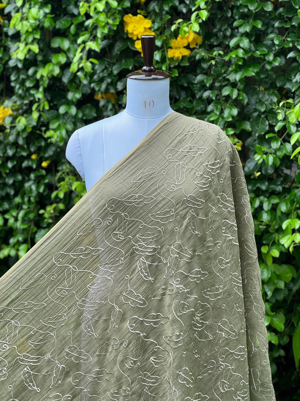 Embroidered 40gm Banarasi Chanderi Fabrics