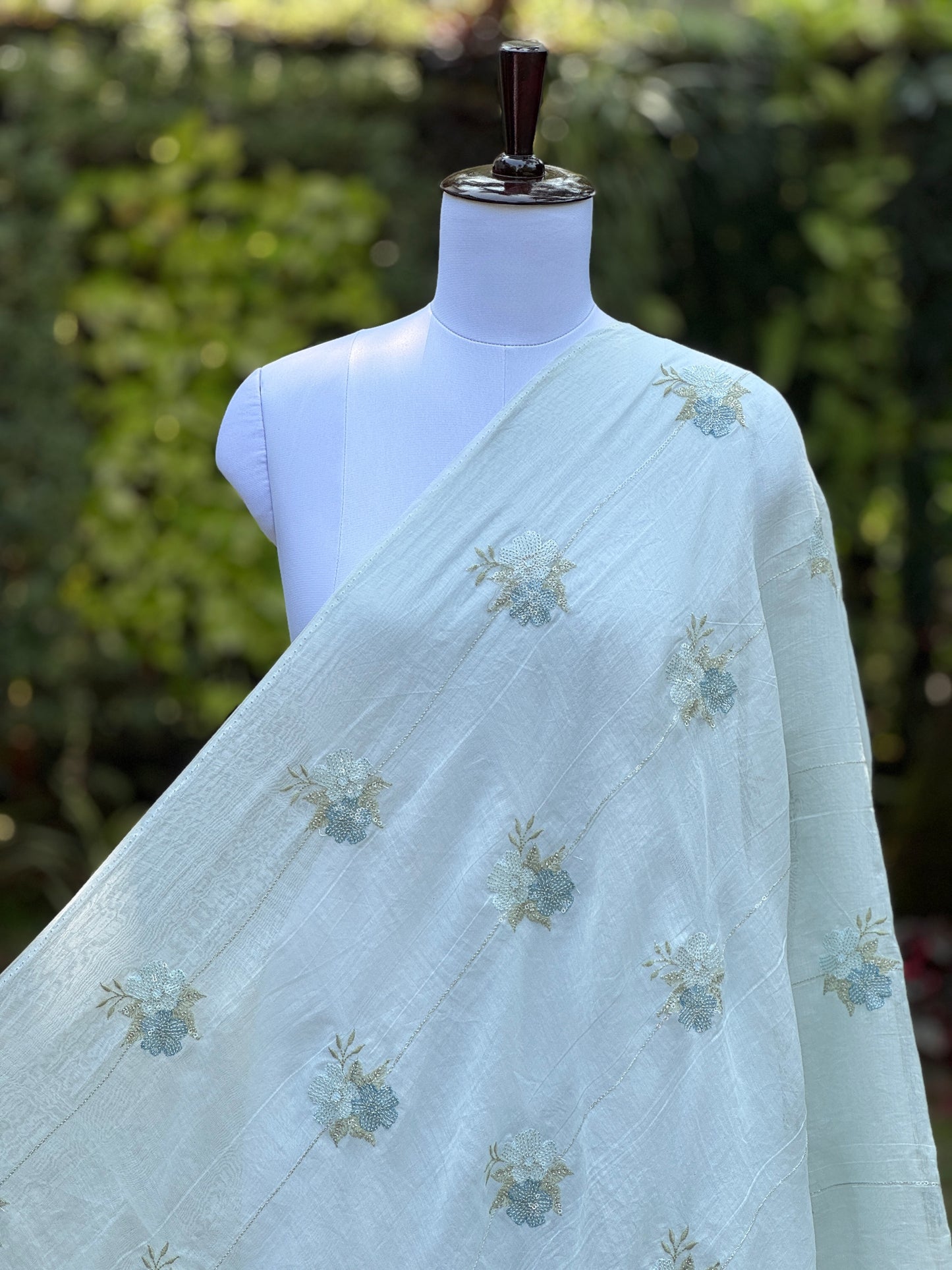 Embroidered 40gm Banarasi Chanderi Fabrics