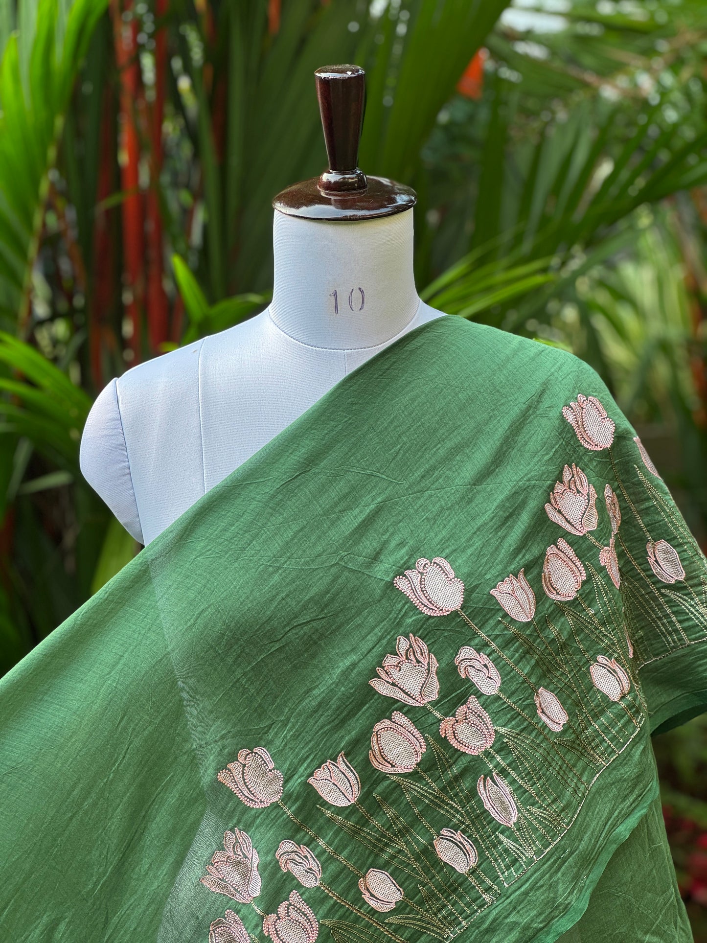 Border Embroidered 40gm Banarasi Chanderi Fabrics