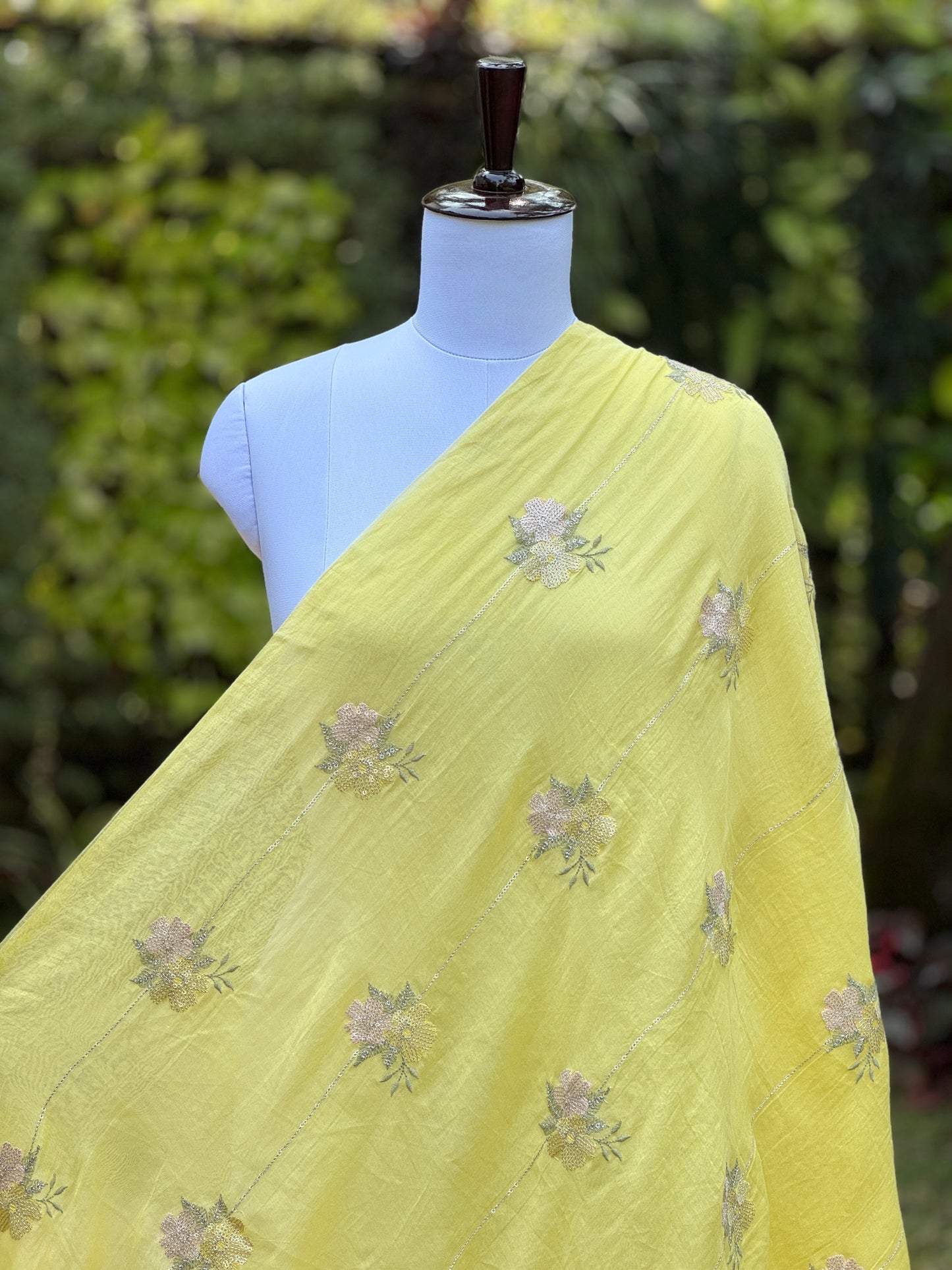 Embroidered 40gm Banarasi Chanderi Fabrics