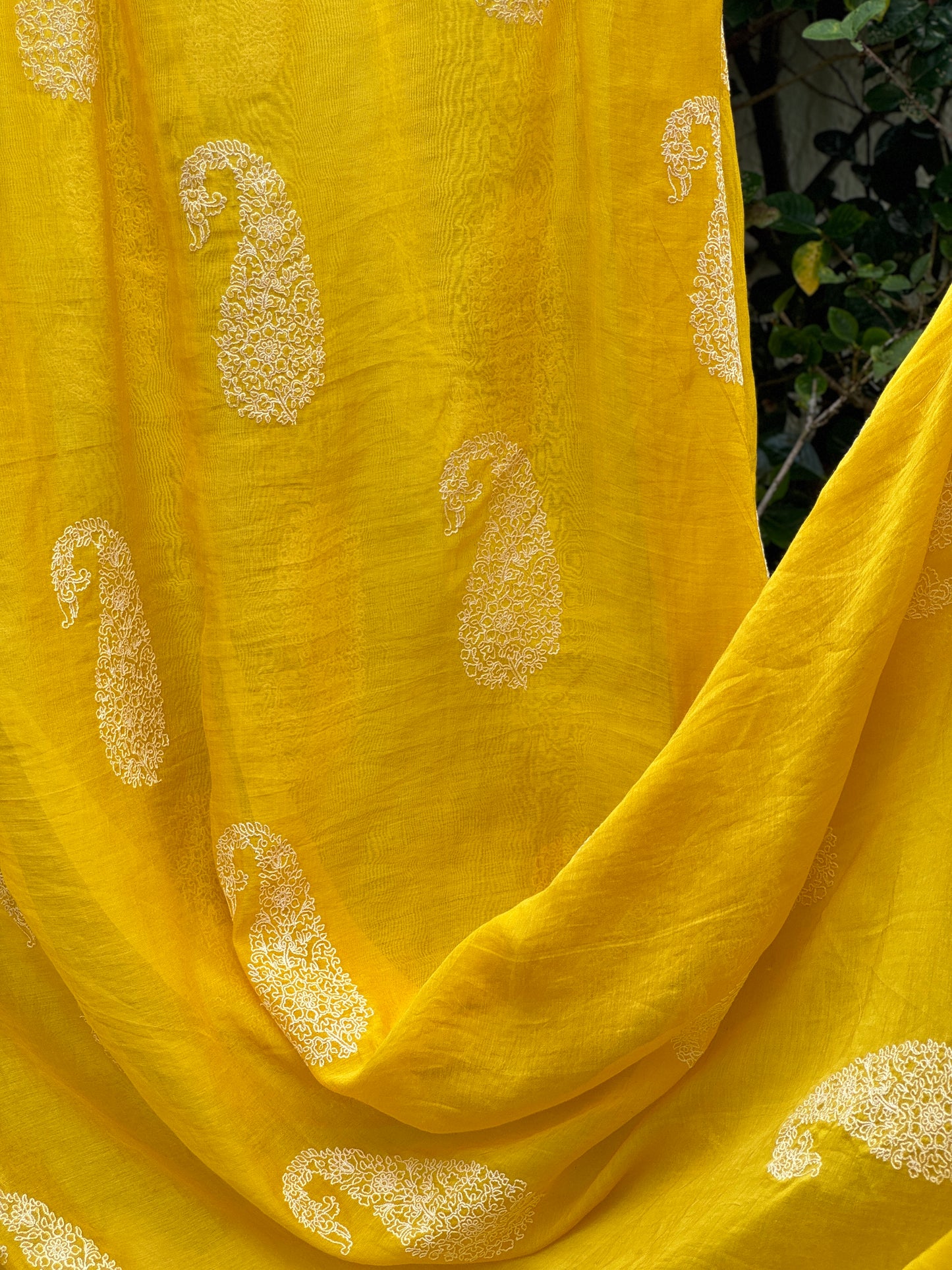 Embroidered 40 gm Banarasi Chanderi Fabric