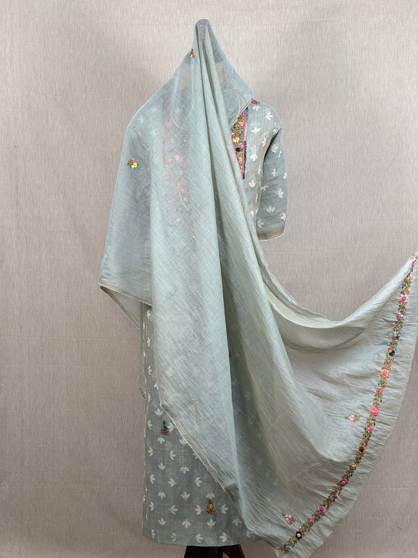 Chanderi Salwar Suit with Jamdani Weave & Hand Embroidery