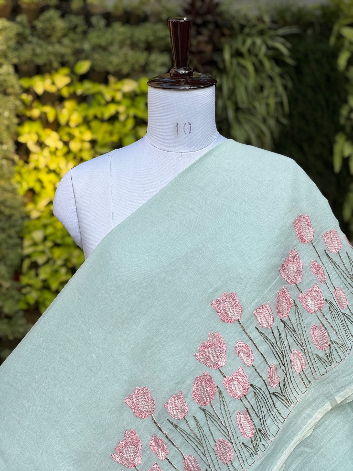 Border Embroidered 40gm Banarasi Chanderi Fabrics