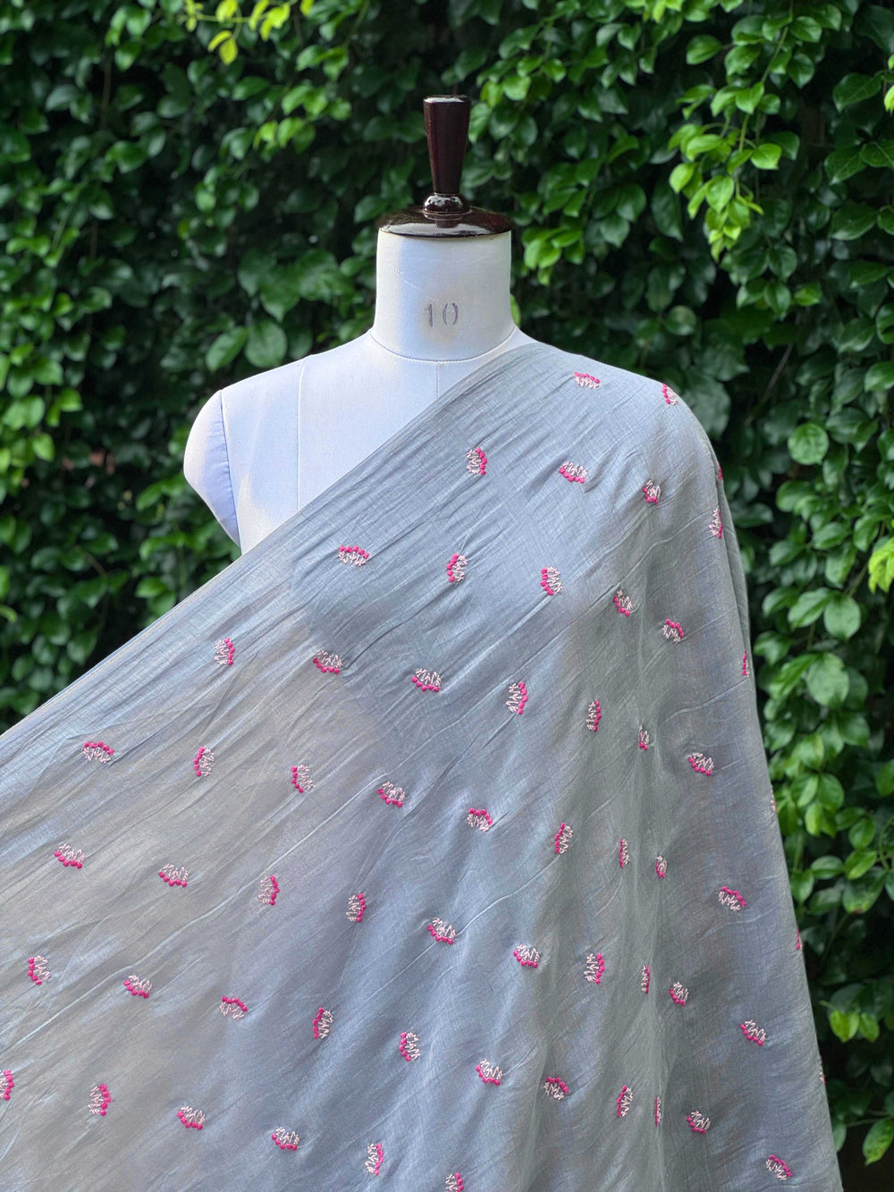 Embroidered 40gm Banarasi Chanderi Fabrics