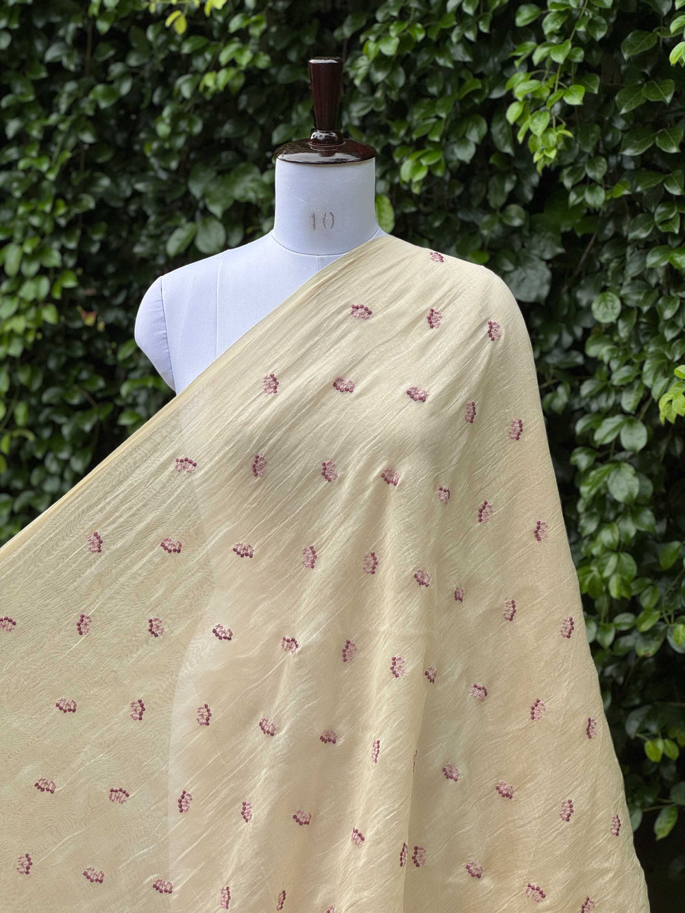 Embroidered 40gm Banarasi Chanderi Fabrics