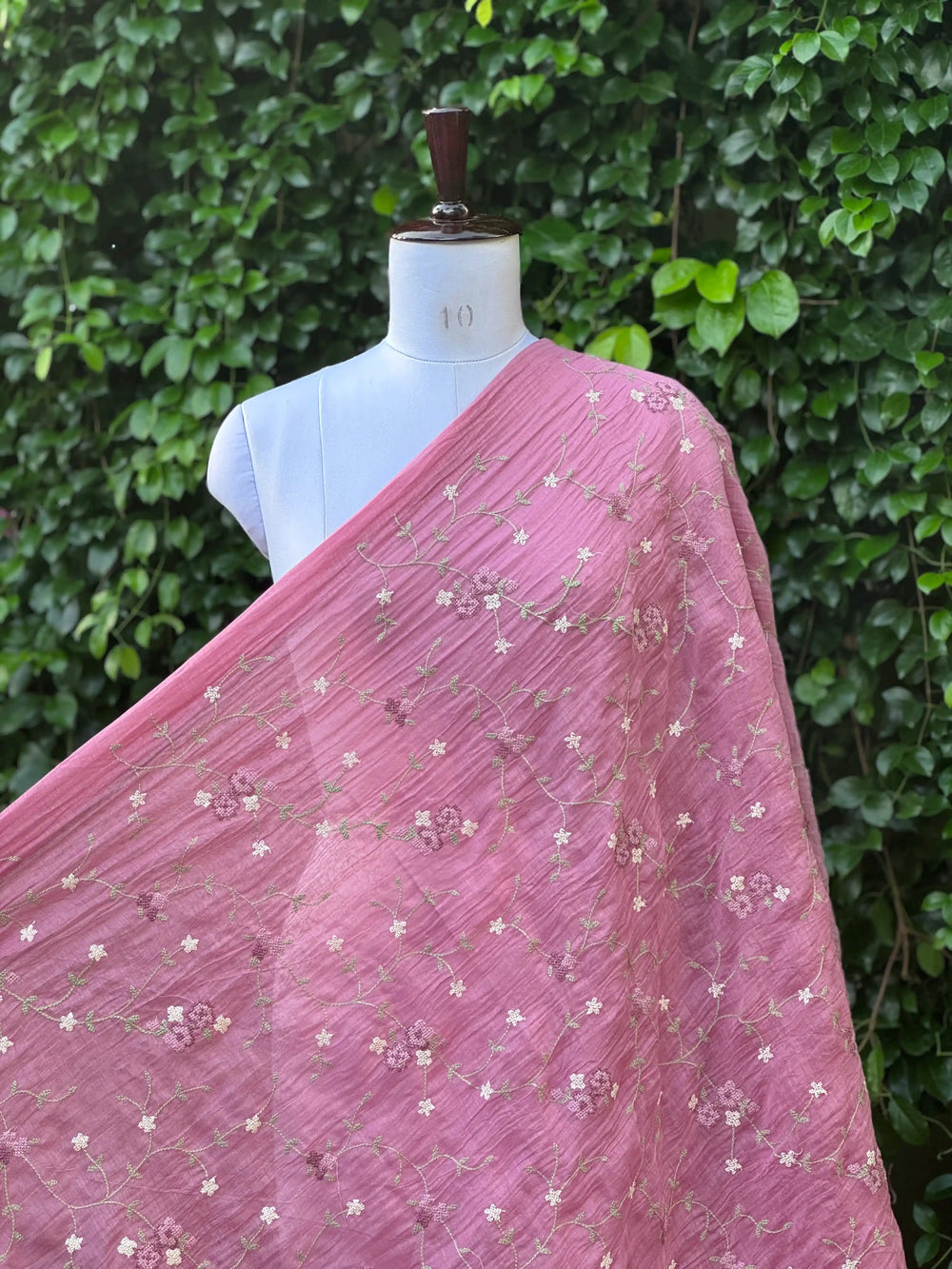 Embroidered 40gm Banarasi Chanderi Fabrics