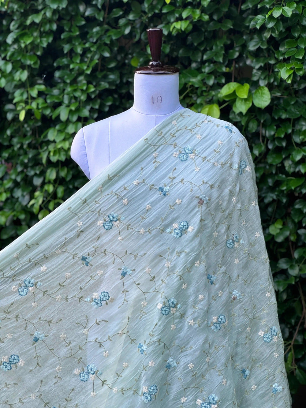 Embroidered 40gm Banarasi Chanderi Fabrics