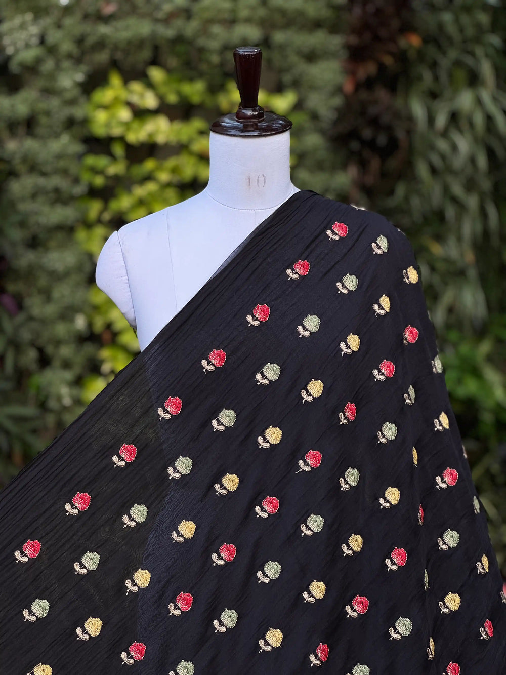 Zari Embroidered 40gm Banarasi Chanderi Fabrics