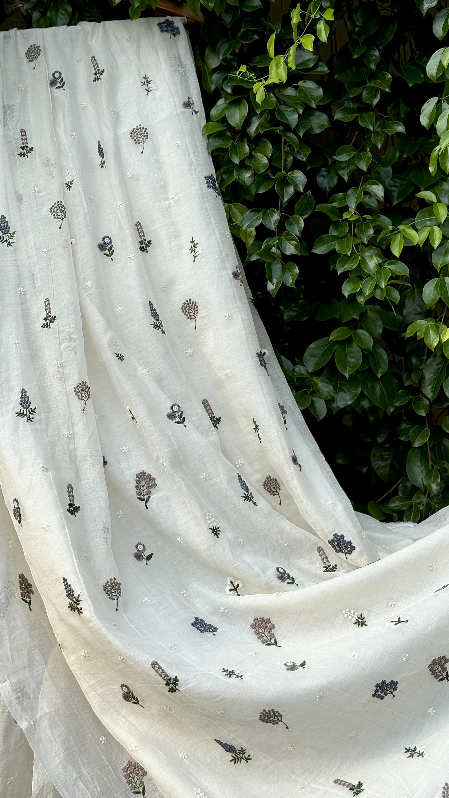 Embroidered 40 gm Banrasi Chanderi Fabric
