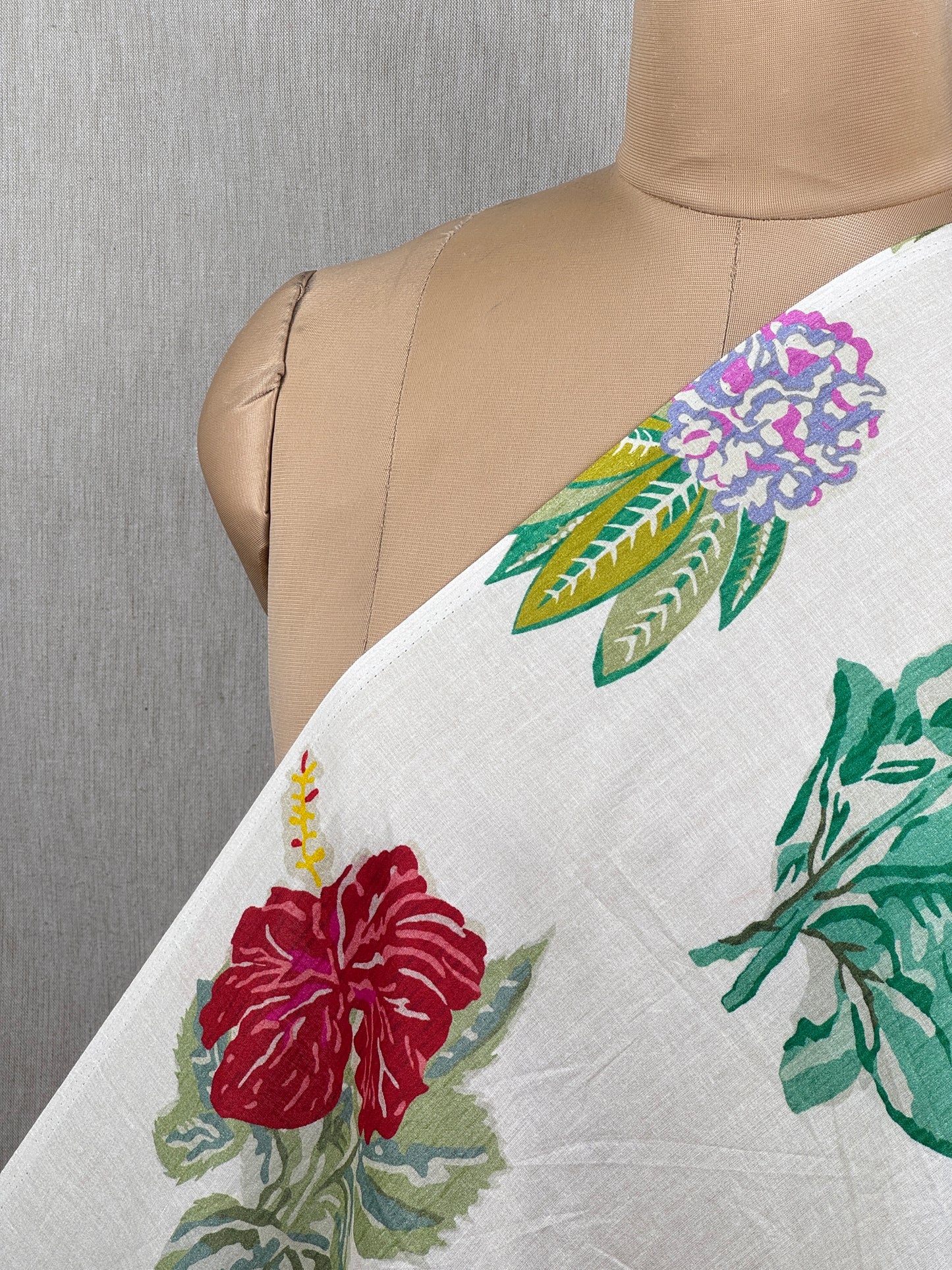 Digital Printed Cambric Cotton Fabric