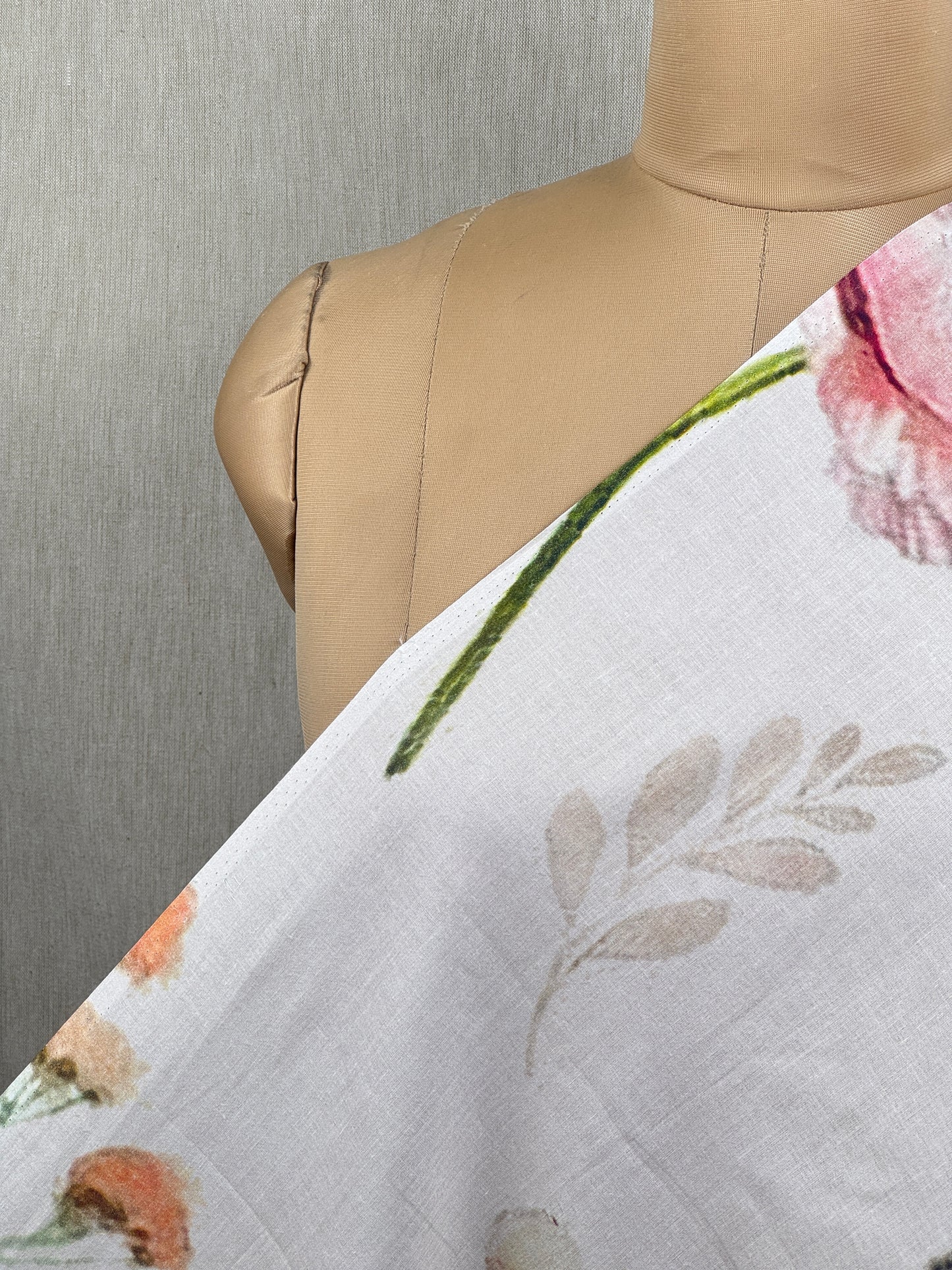 Digital Printed Cambric Cotton Fabric