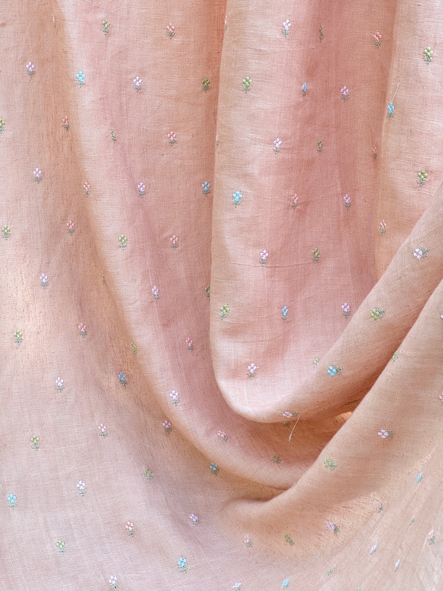 Embroidered 60 Lee Gauze Linen Fabric