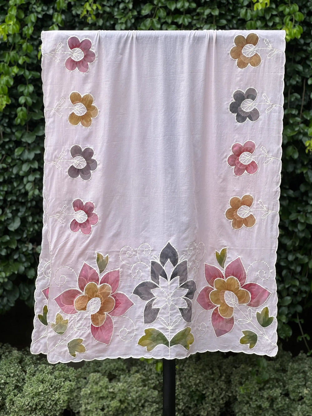 Appliquéd & Brush Painted Mulmul Cotton Dupatta