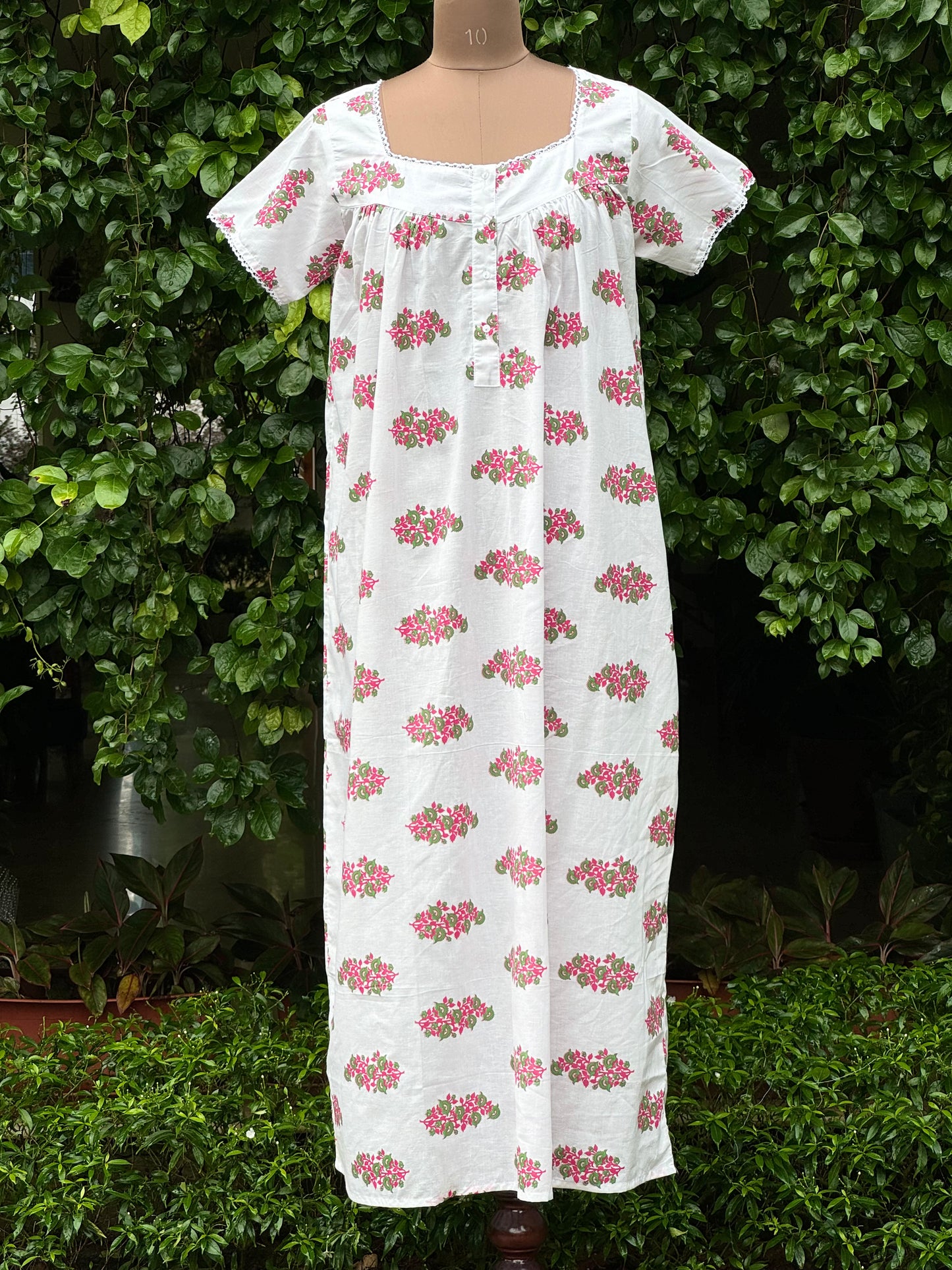 Mulmul Sleepgown