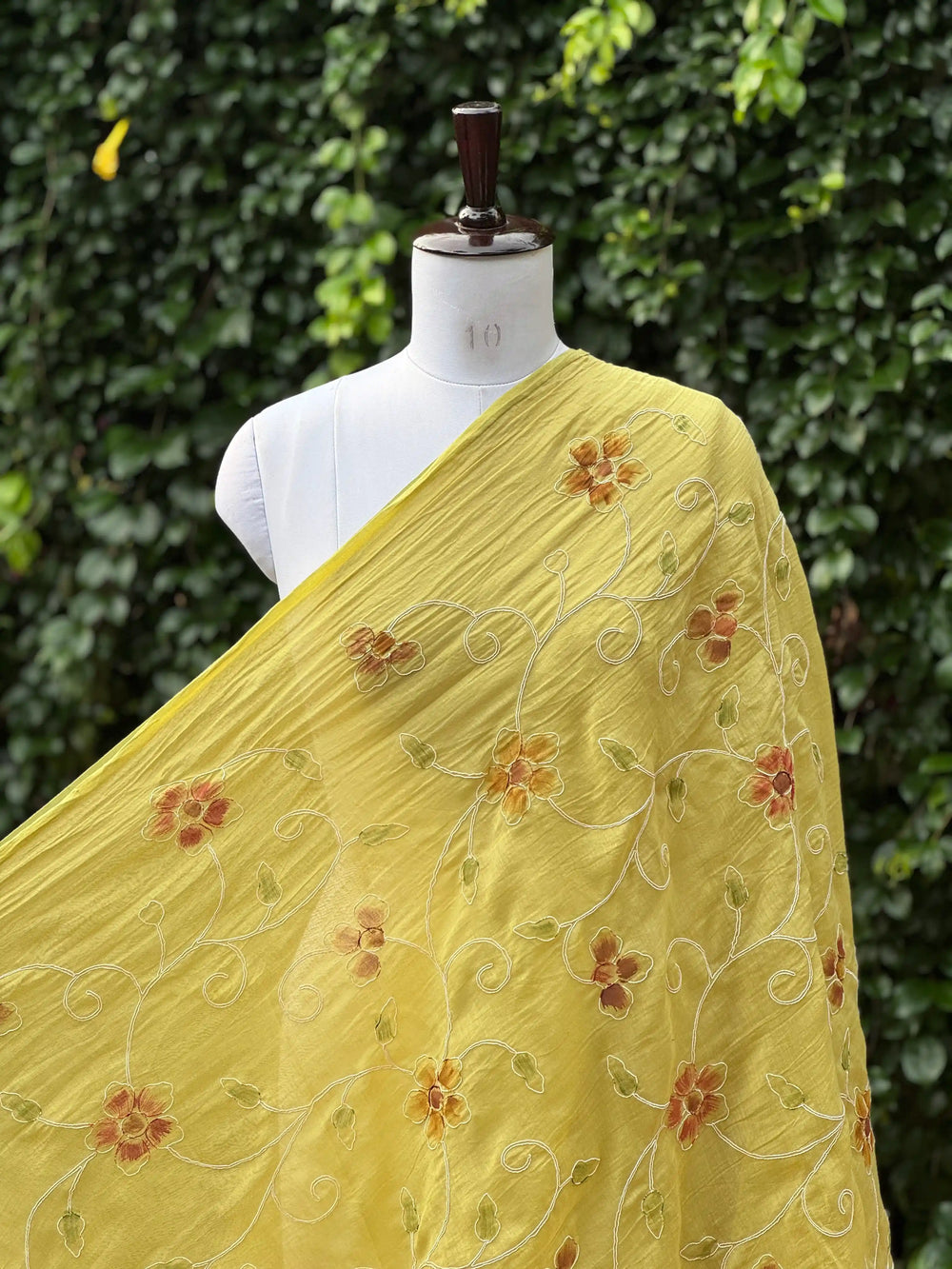 Embroidered - Brush painted 40gm Banarasi Chanderi Fabric