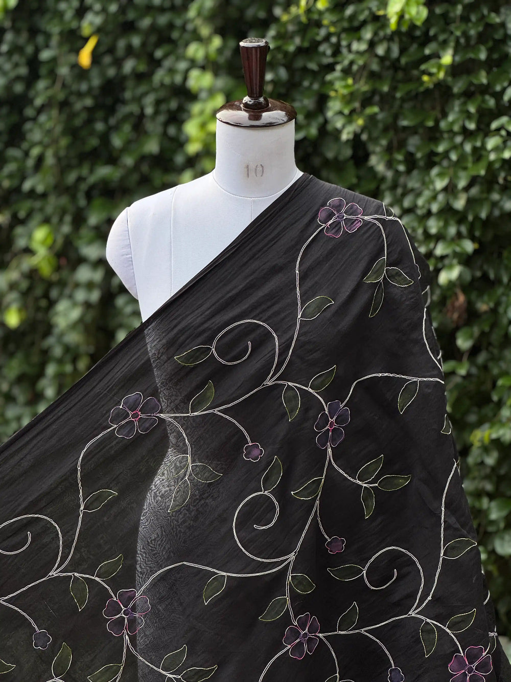Embroidered - Brush painted 40gm Banarasi Chanderi Fabric