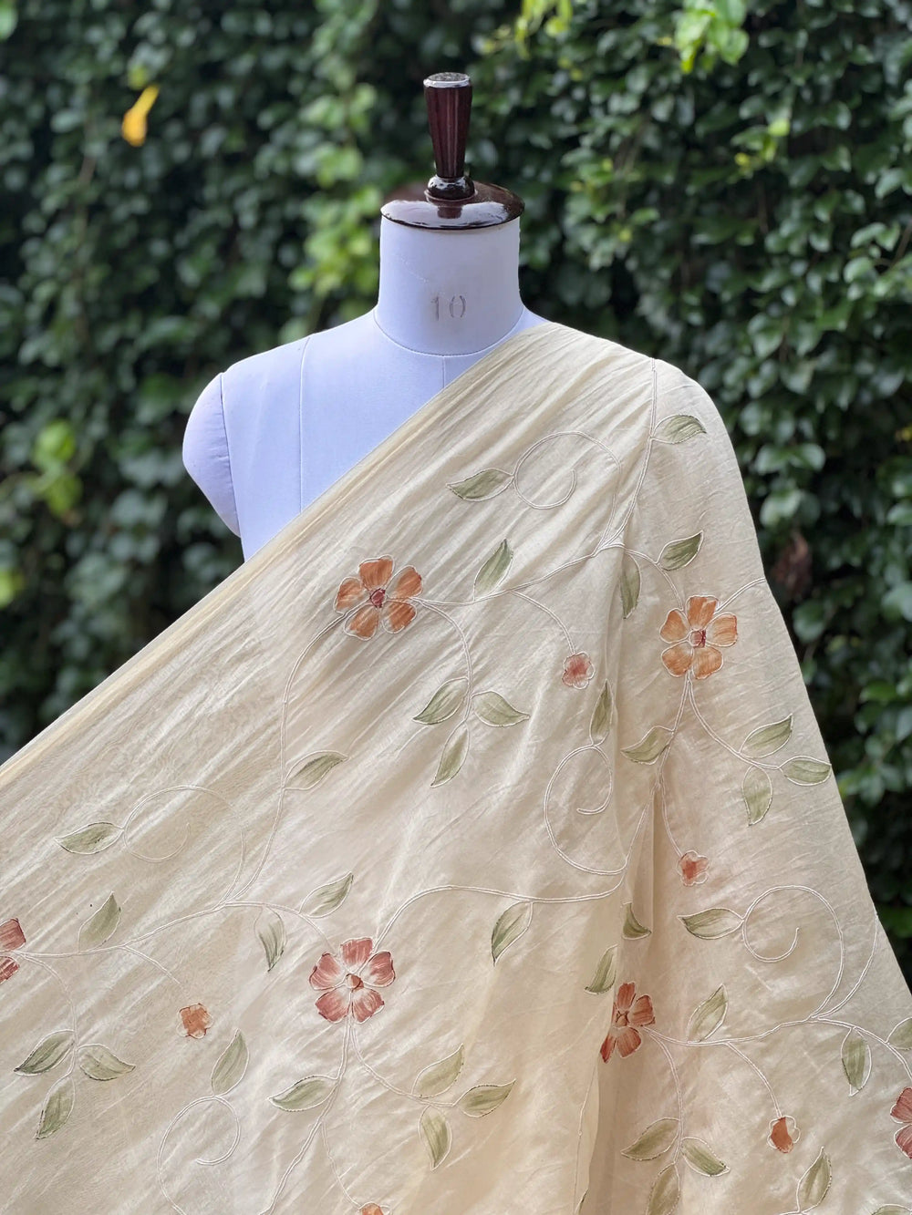 Embroidered - Brush painted 40gm Banarasi Chanderi Fabric